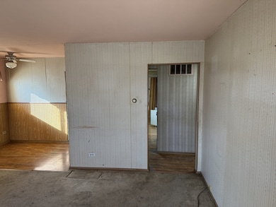 17226 Community St, Lansing, IL 60438 - photo 2