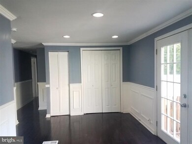 356 Forest Beach Rd, Annapolis, MD 21409 - photo 3