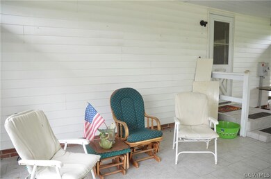 2128 Essex Mill Rd, Dunnsville, VA 22454 - photo 3