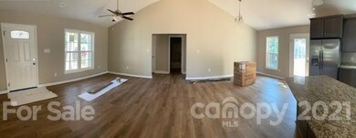 528 Hartness Rd, Statesville, NC 28677 - photo 2