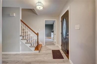 1170 Terrace Cir, Allentown, PA 18103 - photo 5