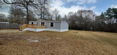 26451 E Christine Dr, Splendora, TX 77372 - photo 4