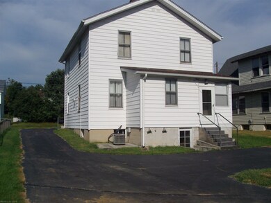 213 Valley St, Pulaski, VA 24301 - photo 4