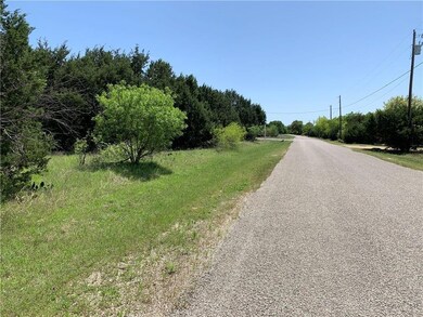 16074 Faircrest Dr, Whitney, TX 76692 - photo 7
