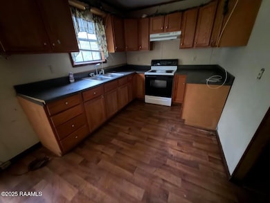 1602 Blue St, Opelousas, LA 70570 - photo 3