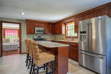 78 Highland St, Dunstable, MA 01827 - photo 4