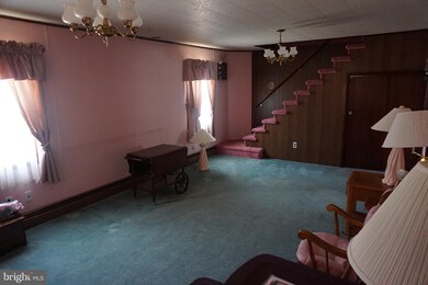 328 E Linden St, Clayton, NJ 08312 - photo 4