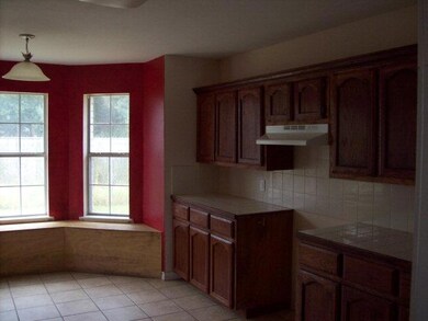 301 W Merida St, Weslaco, TX 78599 - photo 4