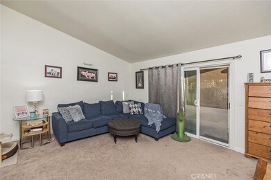 22364 Espuella Dr, Santa Clarita, CA 91350 - photo 2