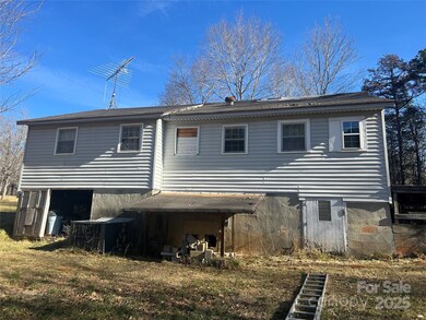 3285 Henry Knob Rd, Clover, SC 29710 - photo 7