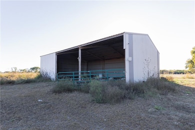 229 22000 Rd, Cherryvale, KS 67335 - photo 3