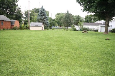 1525 Mcclure Rd, Columbus, IN 47201 - photo 5