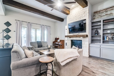 1379 Village Inn, New Braunfels, TX 78132 - photo 5