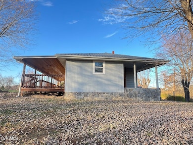 229 Clint St, Kingsport, TN 37660 - photo 5