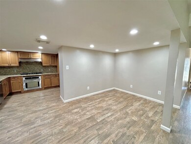 11503 Sagevalley Dr, Houston, TX 77089 - photo 7
