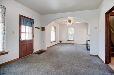 1726 Sprott St, Auburn, IN 46706 - photo 5