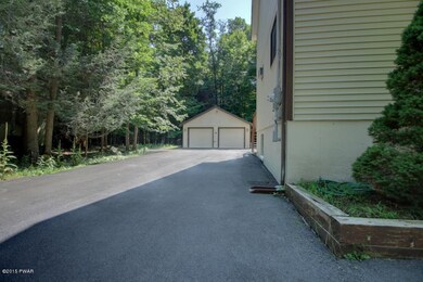 459 Underwood Ln, Lake Ariel, PA 18436 - photo 5