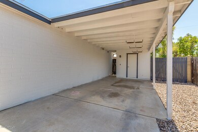 261 W Hillside St, Mesa, AZ 85201 - photo 4