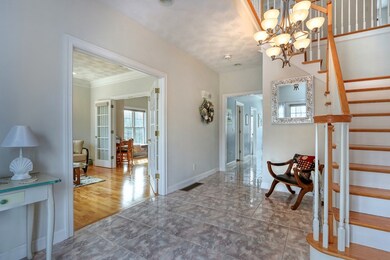 244 Webster Woods Ln, North Andover, MA 01845 - photo 2