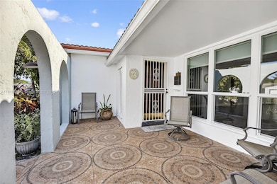 7920 Alhambra Blvd, Miramar, FL 33023 - photo 4