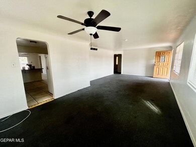 7619 Corozal Dr, El Paso, TX 79915 - photo 6