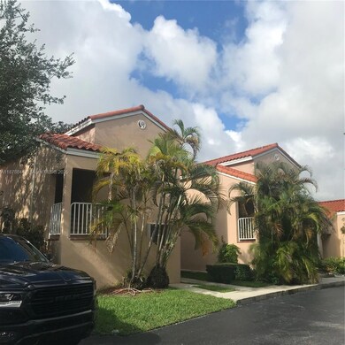 11830 SW 80th St unit 423, Miami, FL 33183 - photo 2