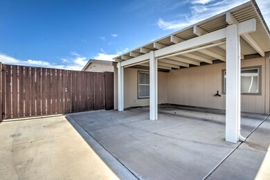9625 E Empress Ave-4