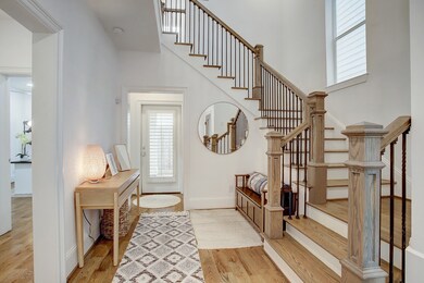 3803 Olde Bourbon Ln, Houston, TX 77018 - photo 4