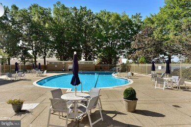 Riverside unit A113, Washington, DC 20024 - photo 6