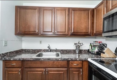 185 Normandy Ln unit D, Delray Beach, FL 33484 - photo 3