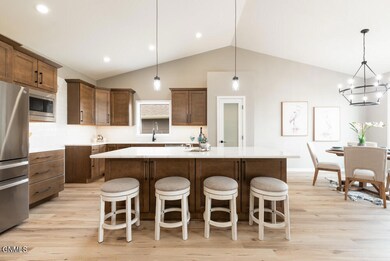 2003 Antler Ave, Bismarck, ND 58503 - photo 6