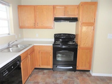 8427 Bluestem Ln, Plainfield, IN 46168 - photo 4