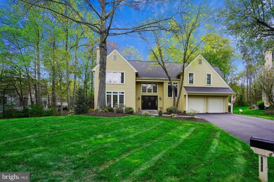 9111 Meadowcreek Ln, Lorton, VA 22079 - photo 5