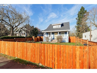 2913 NE Killingsworth St, Portland, OR 97211 - photo 2