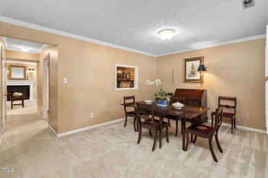 1524 Edgeside Ct, Raleigh, NC 27609 - photo 7