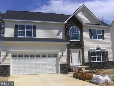 10280 Stewards Chance Ln, White Plains, MD 20695 - photo 2