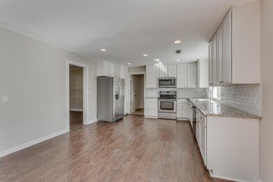 7856 Glen Echo Rd N, Jacksonville, FL 32211 - photo 7