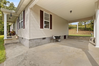 867 Chadwell Rd, Old Landing, KY 41311 - photo 2