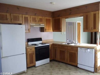 Kitchen - 3000 Timbercrest Ct - Kitchen B