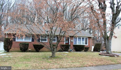 4908 Jackson Dr, Brookhaven, PA 19015 - photo 2