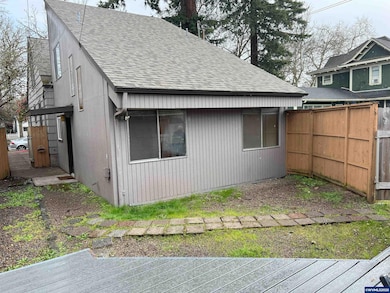 430 SW 6th St, Corvallis, OR 97333 - photo 4