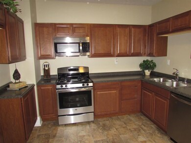 2710 Austin Ave, Evansville, IN 47712 - photo 2