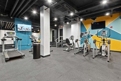 880 Bergen Ave unit 505, Jersey City, NJ 07306 - photo 4