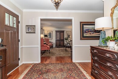 Q, home pic 6