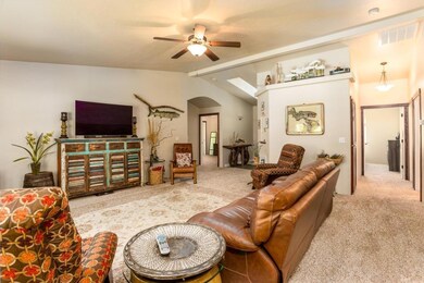 132 Gailmar Cir, Grants Pass, OR 97526 - photo 3