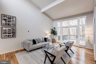 8613 Carlynn Dr, Bethesda, MD 20817 - photo 5