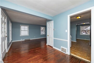 5429 Dalewood Ave, Maple Heights, OH 44137 - photo 6