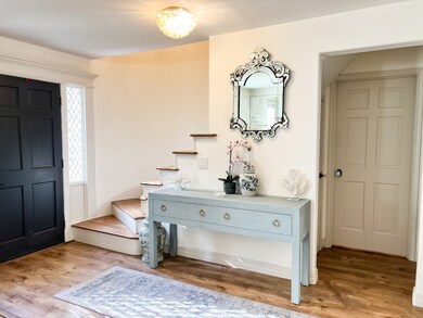 Entry way