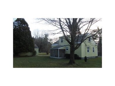 79 Barrett Hill Rd, Center Rutland, VT 05736 - photo 5