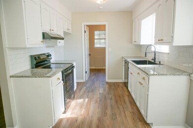 1301 Repoll Rd, Mobile, AL 36695 - photo 5